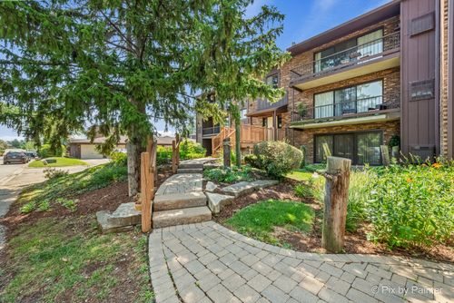 apt-201-61 Pier Dr, Westmont, IL, 60559-3234 | Card Image