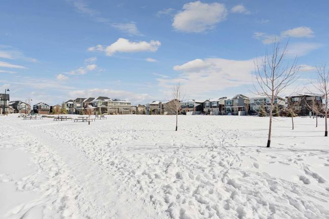 191 West Grove Way Sw, Home with 4 bedrooms, 2 bathrooms and 4 parking in Calgary AB | Image 41