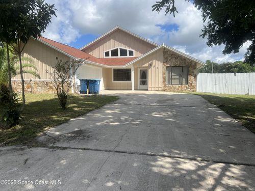 853 Banks St Nw, PALM BAY, FL, 32907-8264 | Card Image