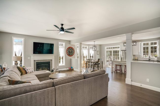 8 Green Rd, House other with 3 bedrooms, 3 bathrooms and null parking in Raymond NH | Image 7