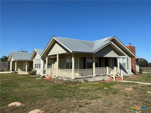 3752 Fm-77, Nixon, TX, 78140 | Card Image