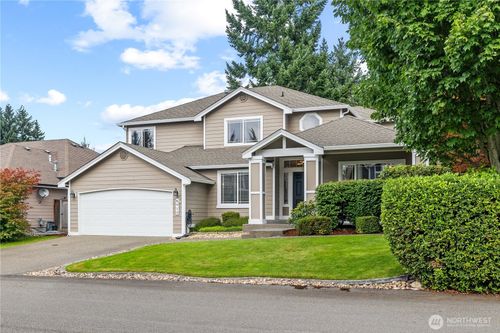 8913 180th Street Ct E, Puyallup, WA, 98375-6235 | Card Image