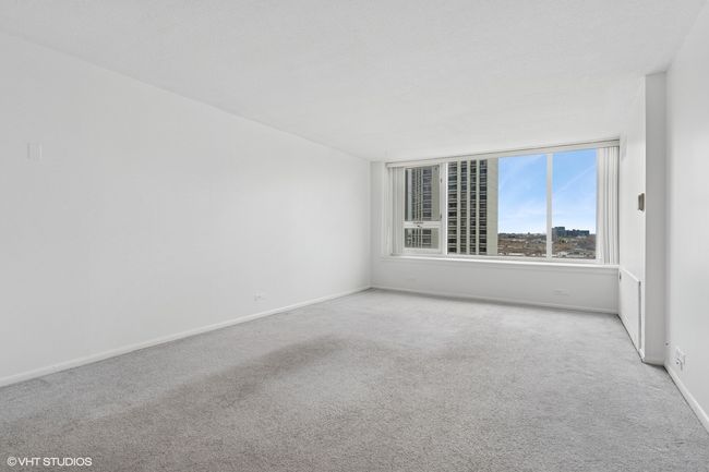 APT-1002 - 2728 N Hampden Ct, Condo with 1 bedrooms, 1 bathrooms and 2 parking in CHICAGO IL | Image 4