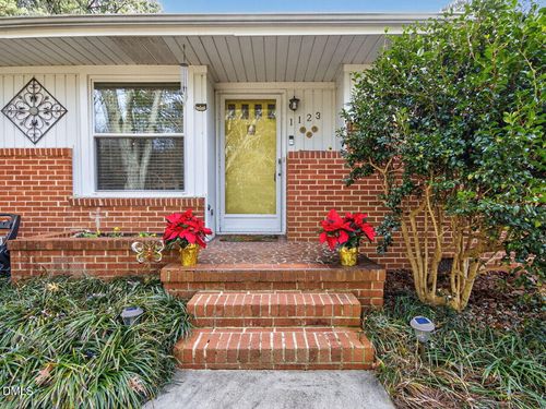 1123 Horseshoe Rd, Durham, NC, 27703-5203 | Card Image