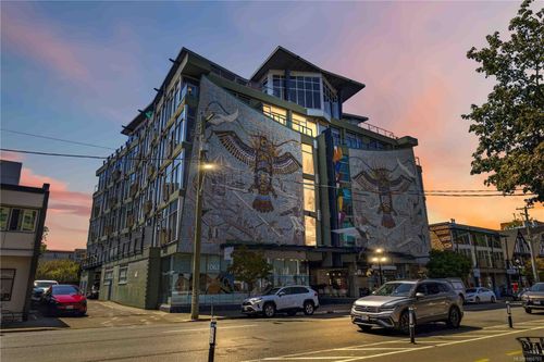 213-1061 Fort St, Victoria, BC, V8V5A1 | Card Image