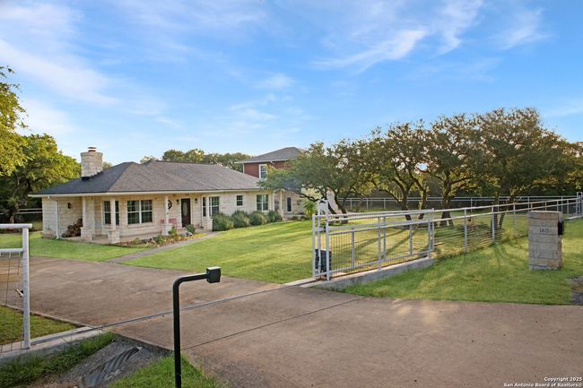 1411 Driftwood Rdg, House other with 6 bedrooms, 3 bathrooms and null parking in Spring Branch TX | Image 11