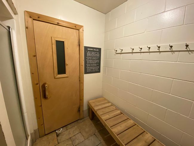 Sauna | Image 18