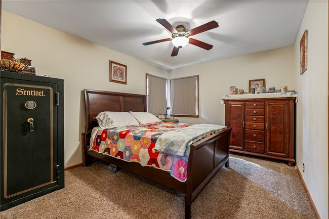 1415 S Madison Ave, House other with 4 bedrooms, 2 bathrooms and null parking in Aurora MO | Image 22