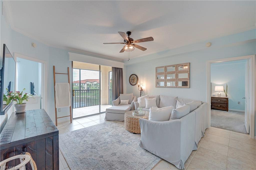 Residential in NAPLES 3