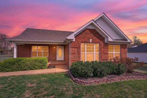 307 Sarah Ln, Portland, TN, 37148-2367 | Card Image