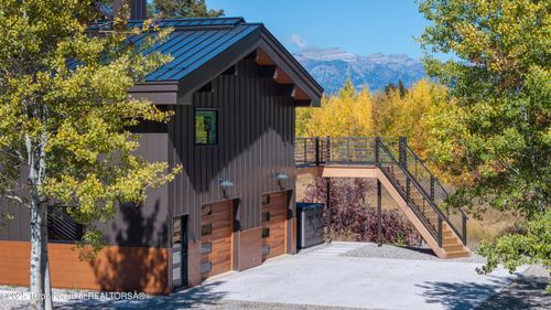 1325 Munger Mountain Rd, Jackson, WY, 83001 | Card Image
