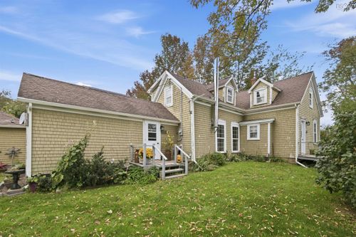 1186 Falmouth Dyke Rd, Upper Falmouth, NS, B0P1P0 | Card Image