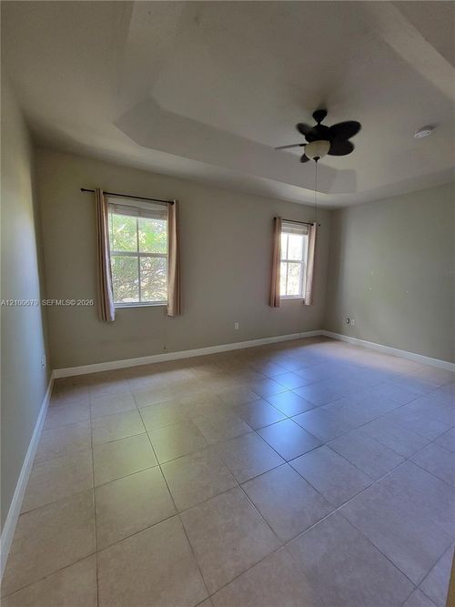 5-2933 Se 2nd Dr, Homestead, FL, 33033-7315 | Card Image