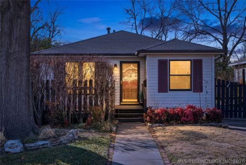 1746 S Yorktown Ave, Tulsa, OK, 74104-5339 | Card Image