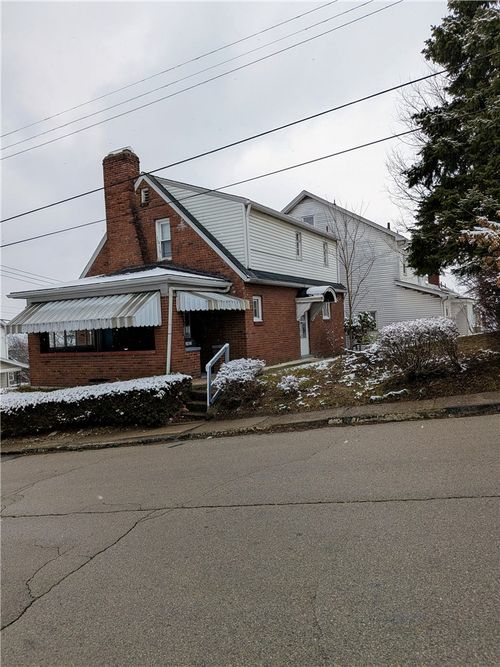 1421 Meadow St, Mckeesport, PA, 15132-5471 | Card Image