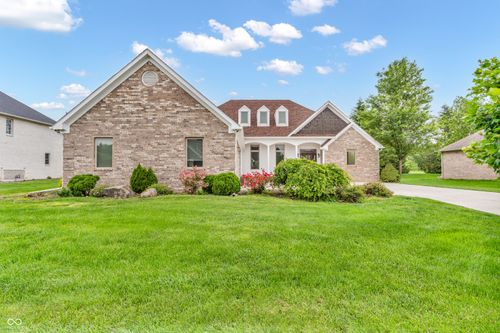 720 Willow Pointe North Dr, Plainfield, IN, 46168-2097 | Card Image