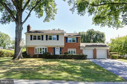 417 Candlewyck Rd, CAMP HILL, PA, 17011-8426 | Card Image