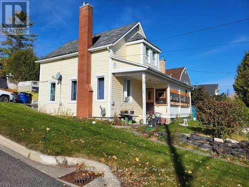 636 Brewster St, Haileybury, ON, P0J1K0 | Card Image