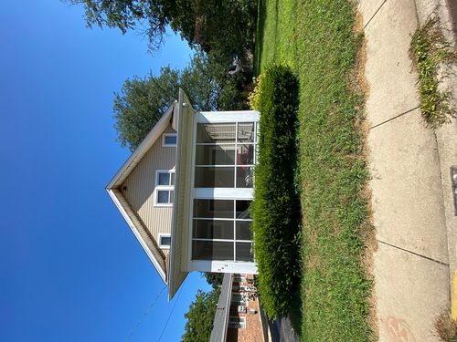 242 River Ln, Loves Park, IL, 61111-5037 | Card Image