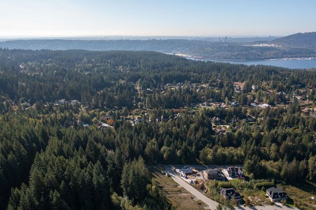 2990 Eaglecrest Dr, Home with 0 bedrooms, 0 bathrooms and null parking in Anmore BC | Image 15