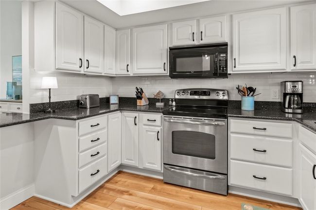 6218 - 6218 29 Th Ave W, Condo with 2 bedrooms, 2 bathrooms and null parking in BRADENTON FL | Image 6