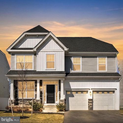 6 Misty Meadow Ln, HAMILTON, NJ, 08619-3646 | Card Image