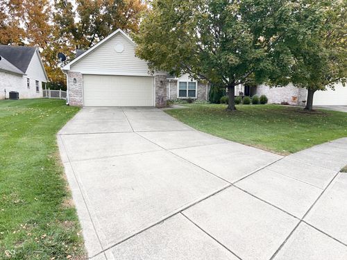 10843 Stable Dr, Indianapolis, IN, 46239-8846 | Card Image