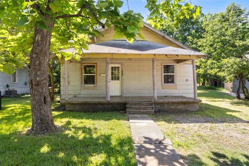 1019 Star St, Bonham, TX, 75418-3616 | Card Image