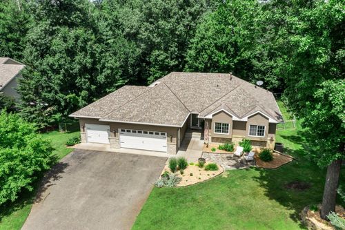 9170 227th St N, Forest Lake, MN, 55025-8267 | Card Image