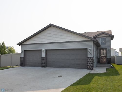 5508 59th St S, Fargo, ND, 58104-5688 | Card Image