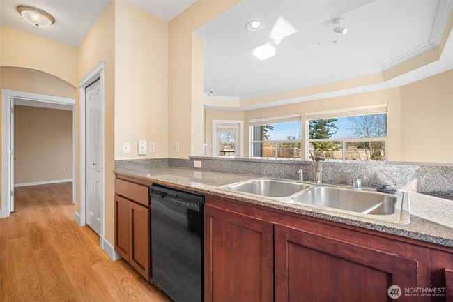 APT-306 - 251 W Bakerview Rd, Condo with 2 bedrooms, 2 bathrooms and 1 parking in Bellingham WA | Image 7
