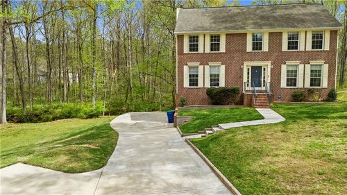 145 Shadybrook Ln Sw, Atlanta, GA, 30331-7296 | Card Image