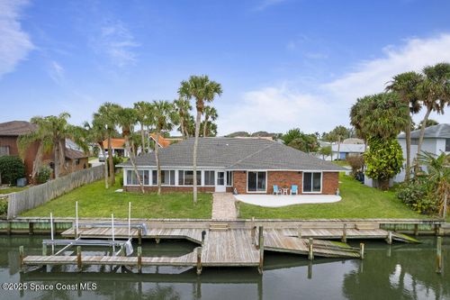 304 Arrowhead Ln, Melbourne Beach, FL, 32951-3532 | Card Image