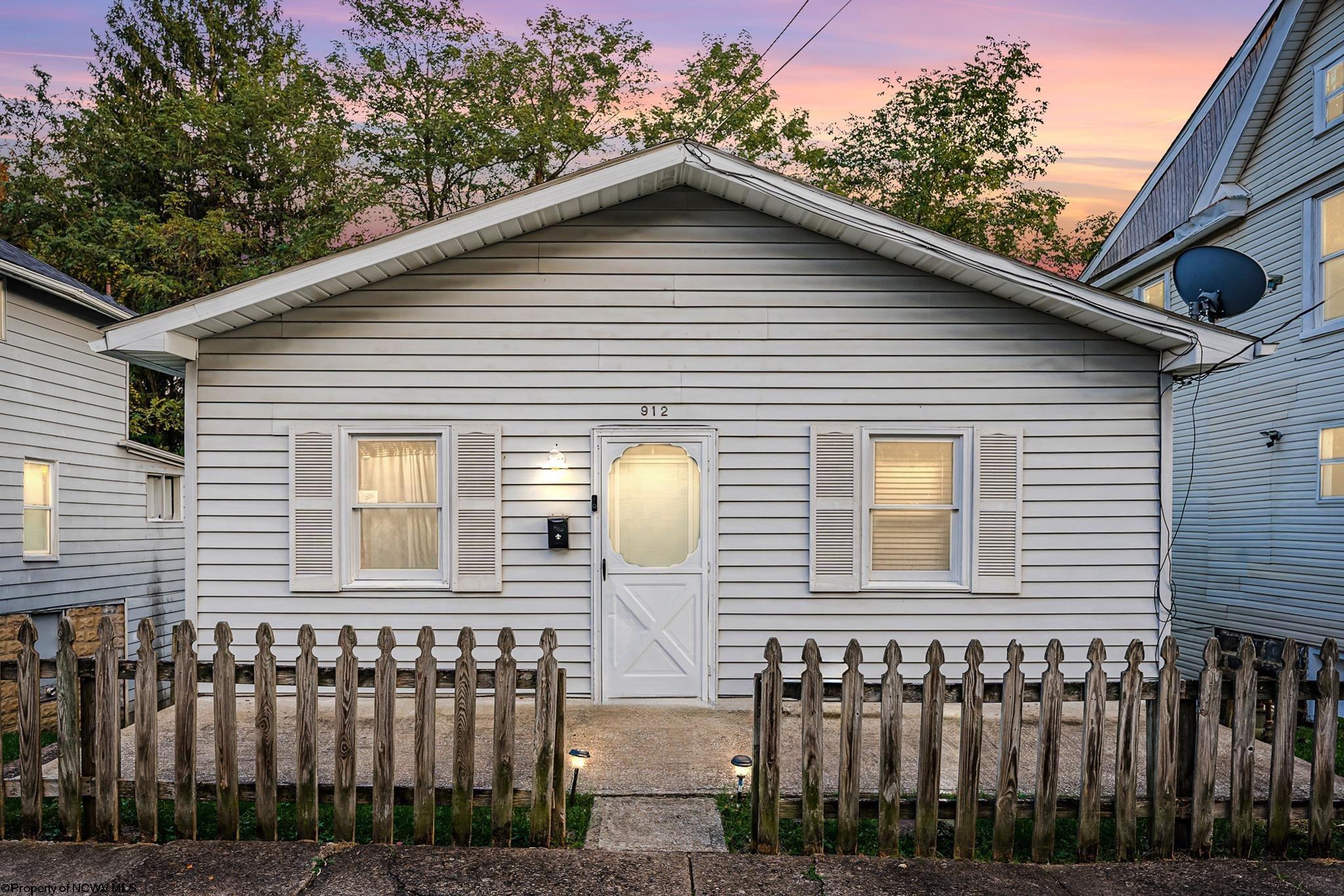 Ridgeway Ave, Morgantown, WV 26505