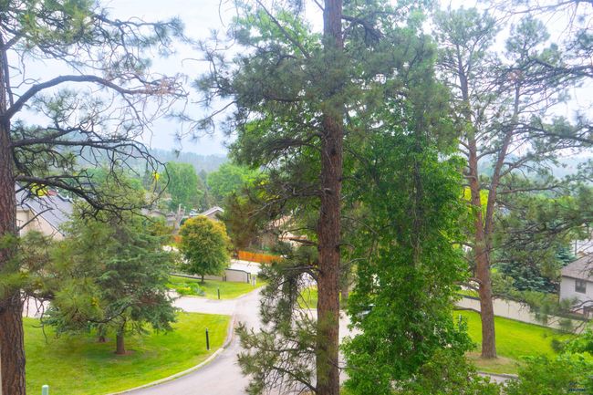 2B Woodrun Ln, Townhouse with 5 bedrooms, 2 bathrooms and null parking in Rapid City SD | Image 6