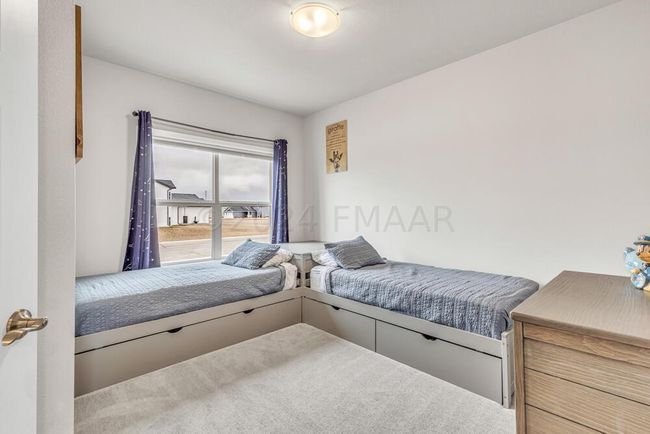 Main Level Bedroom 2 | Image 19
