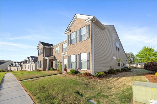 104 Village Main, Anderson, SC, 29621-2584 | Card Image