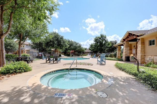 There's also a relaxing spa for soaking off your stress under the stars. | Image 36