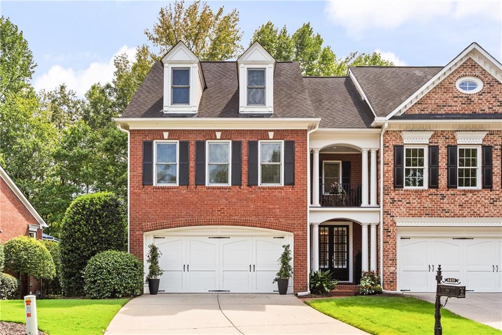 Loxford Ln, Alpharetta, GA 30009