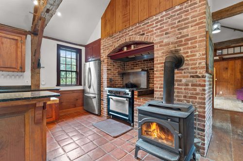 585 Province Rd, Gilmanton, NH, 03237-5228 | Card Image