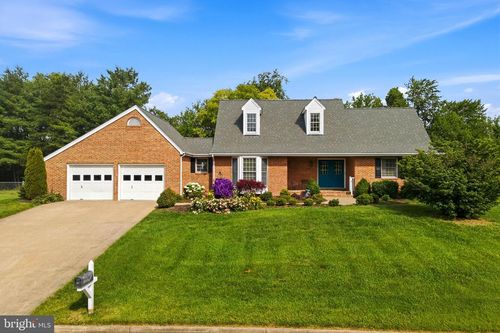 415 Kern St, WOODSTOCK, VA, 22664-1350 | Card Image