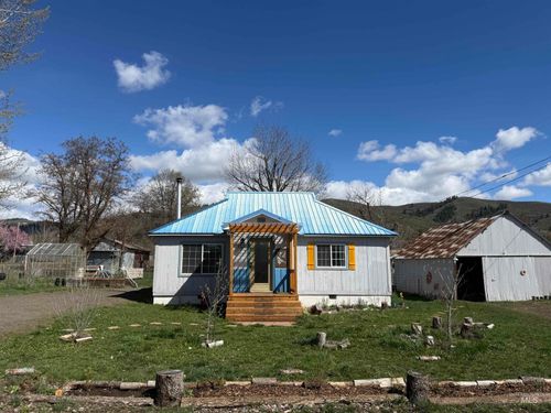 203 N Berkley St, Council, ID, 83612-5015 | Card Image