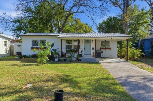 634 61st Ave S, SAINT PETERSBURG, FL, 33705-5745 | Card Image