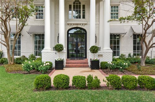 6331 Waggoner Drive, Dallas, TX, 75230 | Card Image