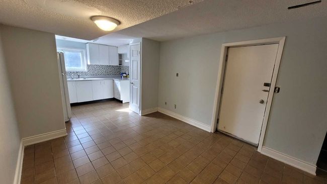 24 Lorne Crt, House attached with 3 bedrooms, 3 bathrooms and 4 parking in Brampton ON | Image 9