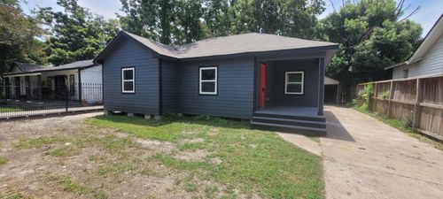 54 De Boll St, Houston, TX, 77022-1941 | Card Image