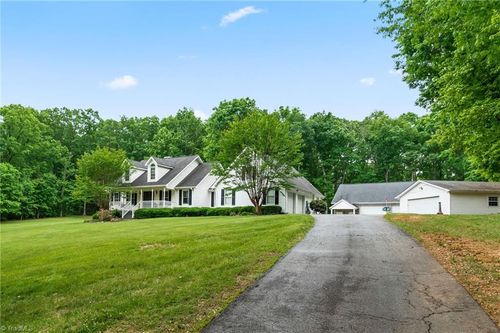 2624 Jerusalem Rd, Lexington, NC, 27292-7148 | Card Image