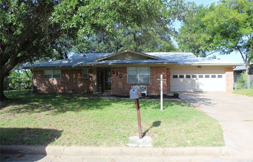 590 N Charlotte Ave, Stephenville, TX, 76401-2808 | Card Image