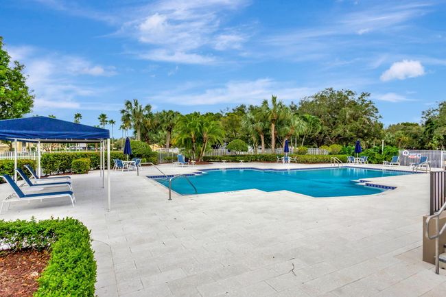 547 Robin Ln, House other with 5 bedrooms, 4 bathrooms and null parking in Jupiter FL | Image 70