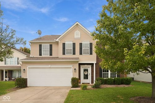3304 Hurst St, Whiteland, IN, 46184-9748 | Card Image